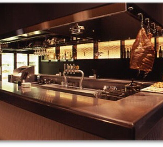 Standing Wine Bar Q 恵比寿店