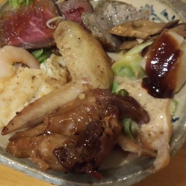 創作呑喰癒空間 まる