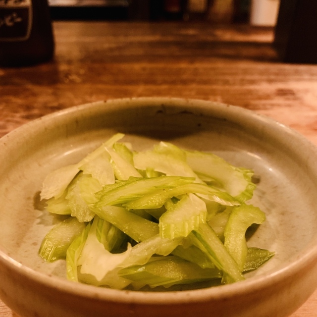 立ち呑み処まるま