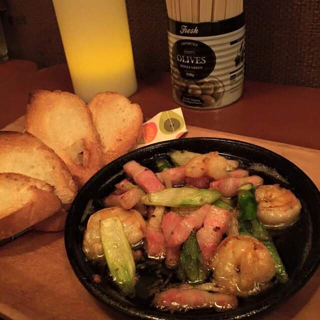 立呑み酒BAR×BIBI