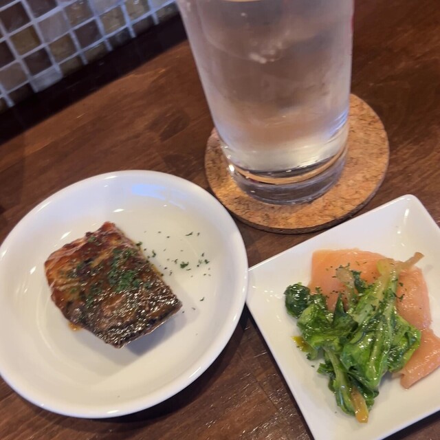 洋風立ち飲みバルスタ